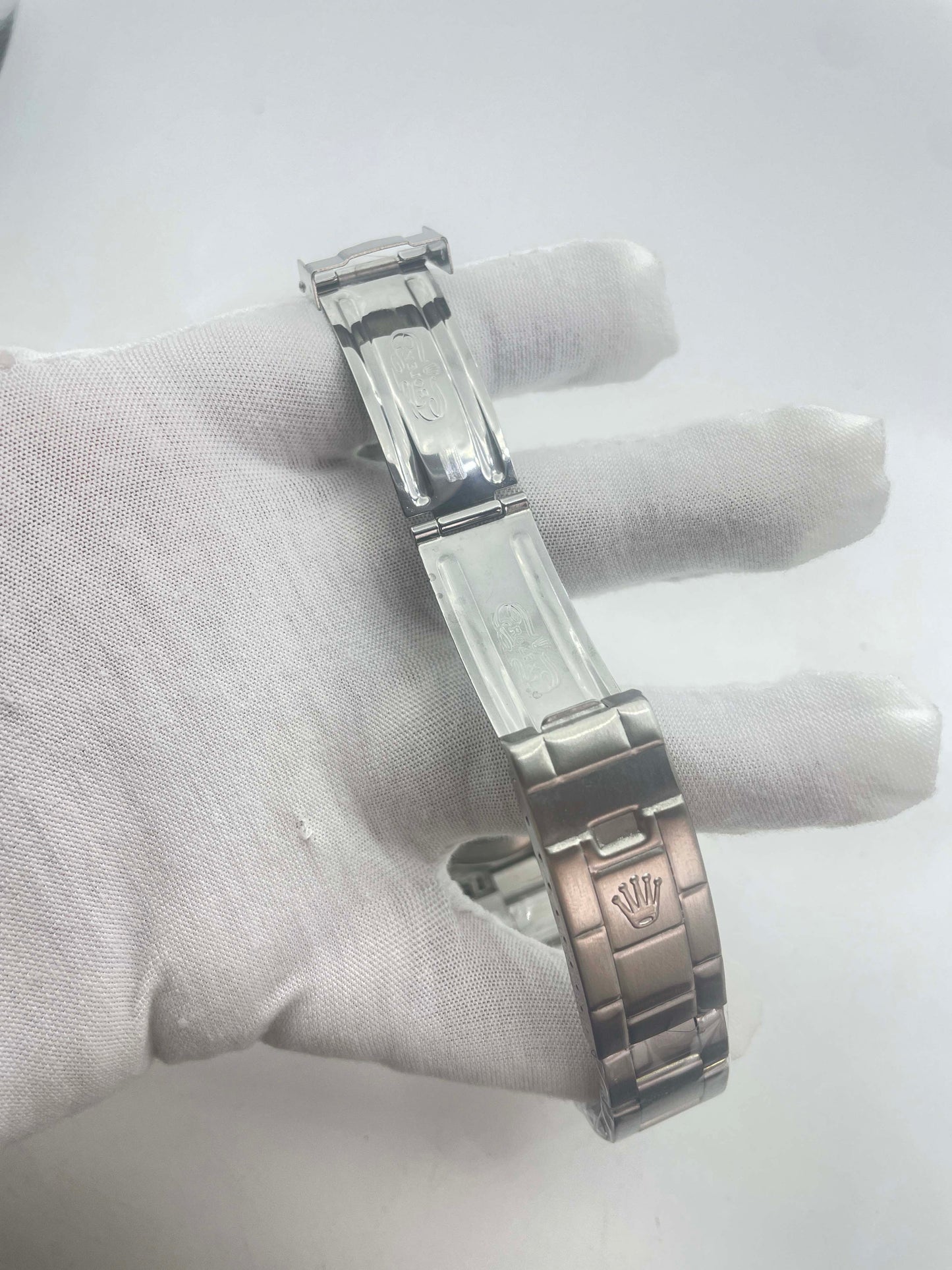 Vintage Rolex Submariner Date Tiffany & Co 16610A30B9315 Black dial with SS bracelet