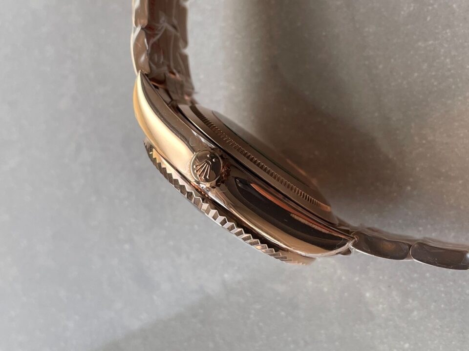 Noob FACTORY 1:1 Rolex Sky-Dweller 326935 RG/SS Turquosi Dial